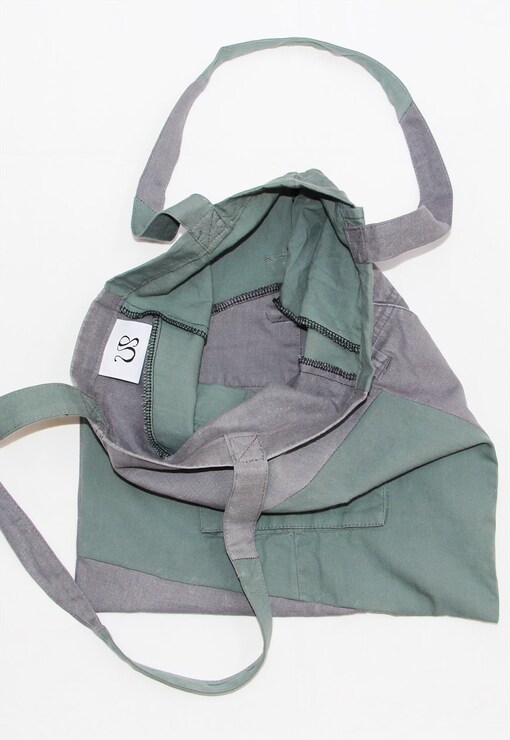 garment image