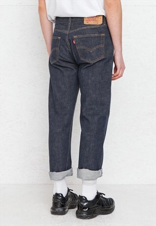 VINTAGE BLUE LEVI'S 501 FIT DENIM JEANS