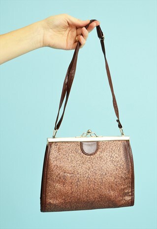 COOL VINTAGE 80'S FAUX LEATHER CLUTCH STYLE BAG