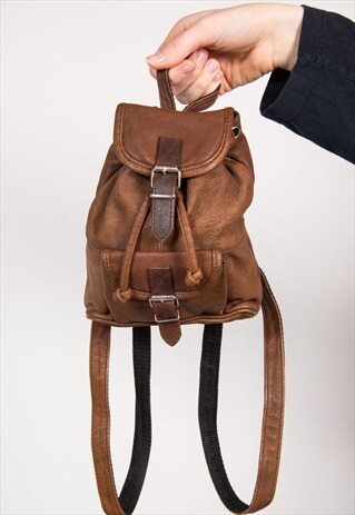 90'S VINTAGE BROWN LEATHER MINI BACKPACK