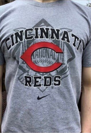 CINCINNATI REDS Y2K AMERICAN T-SHIRT 