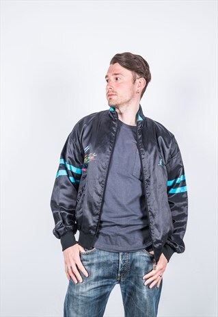 VINTAGE 1980S BLACK BOMBER JACKET