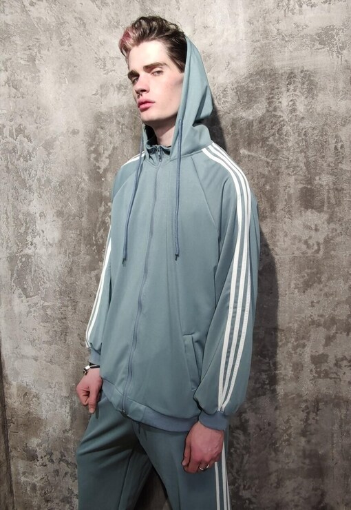 garment image
