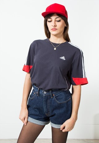 VINTAGE ADIDAS SPORT T-SHIRT / S5407