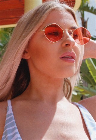 DIAMOND SHAPE GOLD FRAME SUNGLASSES