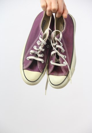 VINTAGE CONVERSE PURPLE TRAINERS