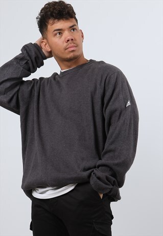 VINTAGE ADIDAS XL GREY KNIT SWEATSHIRT
