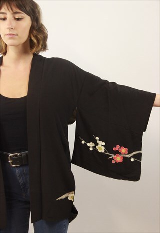 VINTAGE 90'S FESTIVAL KIMONO