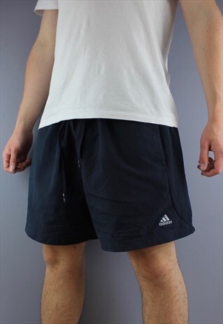 VINTAGE ADIDAS SHORTS IN NAVY WITH POCKETS AND EMBROIDERED L
