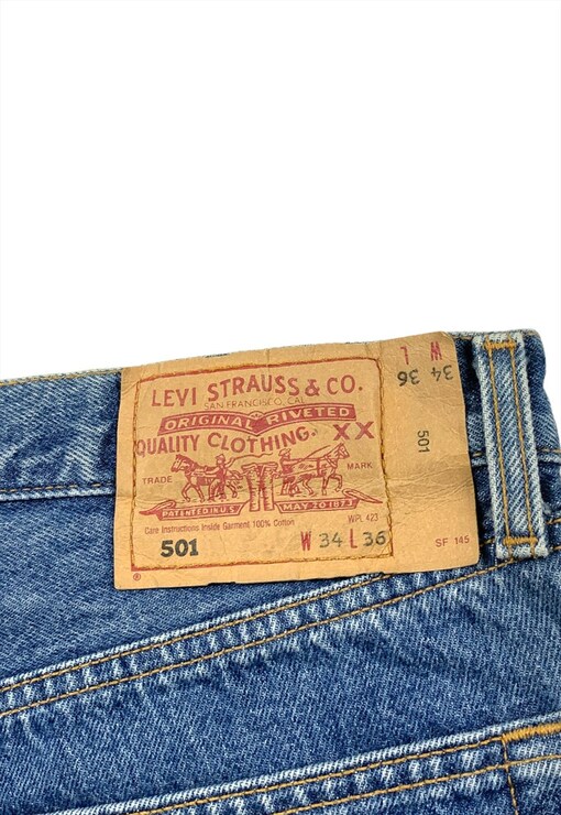 garment image