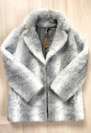 VINTAGE SILVER FAUX FUR COAT