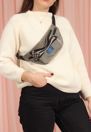 VINTAGE 90S GREY NYLON BUM BAG