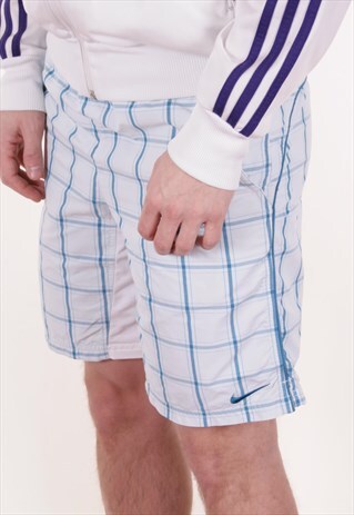 90S VINTAGE NIKE SHORTS AA9235