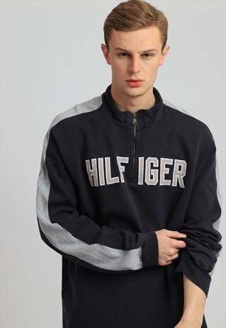 VINTAGE TOMMY HILFIGER 1/4 ZIP SWEATSHIRT