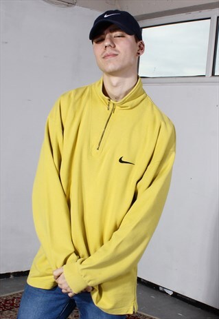 VINTAGE NIKE YELLOW 1/4 ZIPPED EMBROIDERED SWEATSHIRT