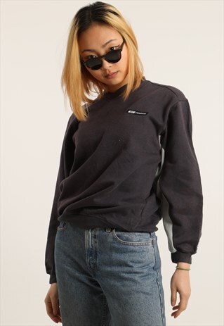 VINTAGE REEBOK EMBROIDERED LOGO SWEATSHIRT