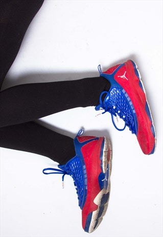VINTAGE 90S JORDAN TRAINERS ID:9030
