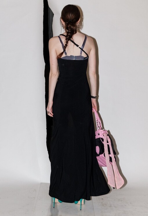 garment image