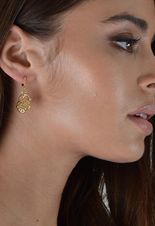 GOLD HEART LOCKET STYLE DROP EARRINGS.