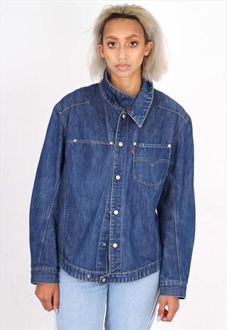 VINTAGE LEVIS DENIM JACKET