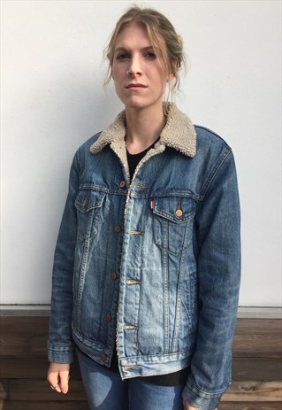 VINTAGE LEVI'S SHERPA DENIM JACKET