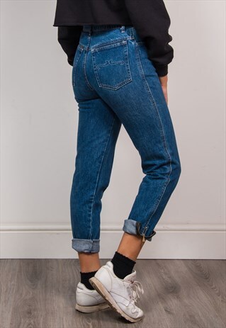 90'S VINTAGE BLUE DENIM HIGH WAIST MOM JEANS