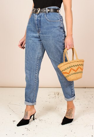VINTAGE 90S HIGH WAISTED BLUE MOM JEANS