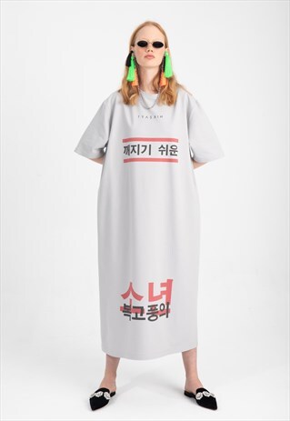 LONG T-SHIRT DRESS WITH KOREAN GRAPHICS