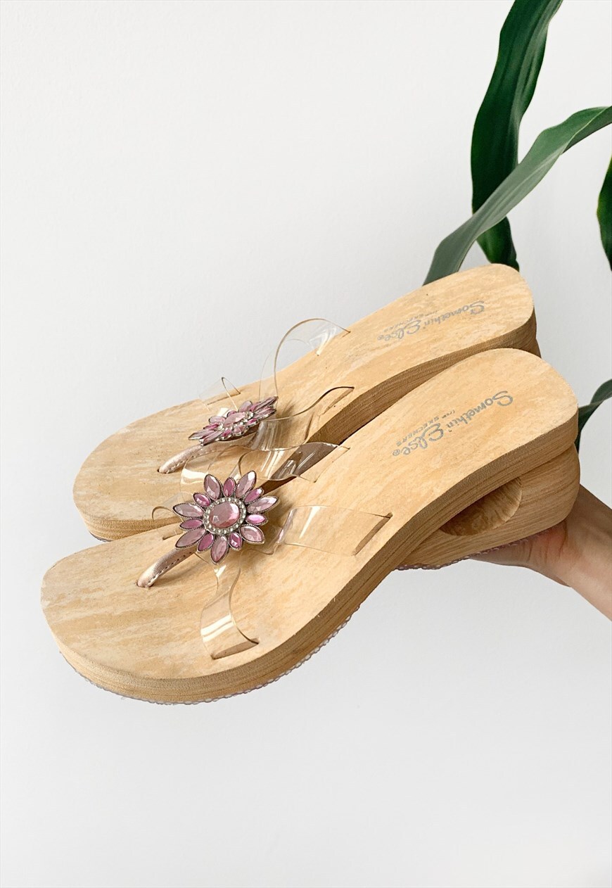 y2k platform sandals