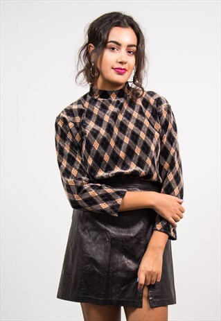 90'S VINTAGE DIAMOND CHECK PATTERN HIGH NECK VELVET TOP