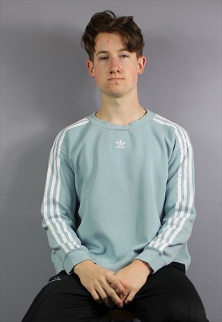 VINTAGE ADIDAS SWEATSHIRT IN BABY BLUE WITH EMBROIDERED TREF