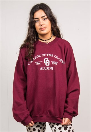 VINTAGE 90'S MAROON OZARKS COLLEGE USA SWEATSHIRT
