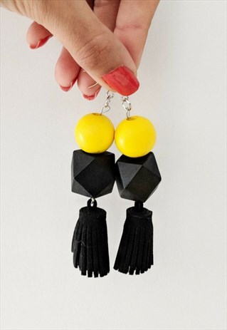 YELLOW & BLACK WOOD & TASSEL EARRINGS