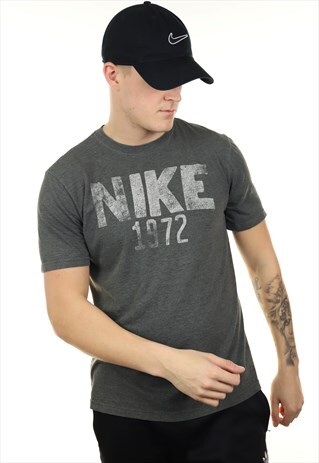 VINTAGE NIKE T SHIRT GREY