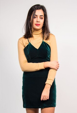 90'S VINTAGE GREEN VELVET STRAPPY MINI DRESS