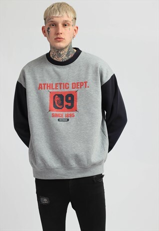 VINTAGE REEBOK SWEATSHIRT