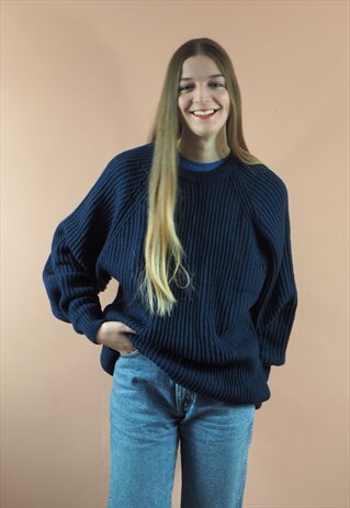 VINTAGE NAVY KNIT JUMPER