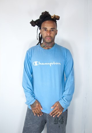 CHAMPION BLUE LIGHTWEIGHT VINTAGE SWEATER