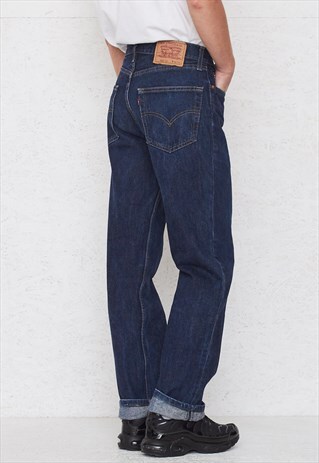 VINTAGE NAVY LEVI'S 520 04 FIT DENIM JEANS