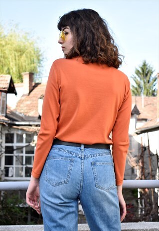 VINTAGE ORANGE 90'S TURTLENECK