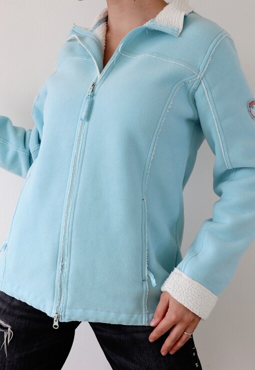 garment image