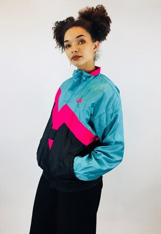 VINTAGE NIKE 80S WINDBREAKER JACKET