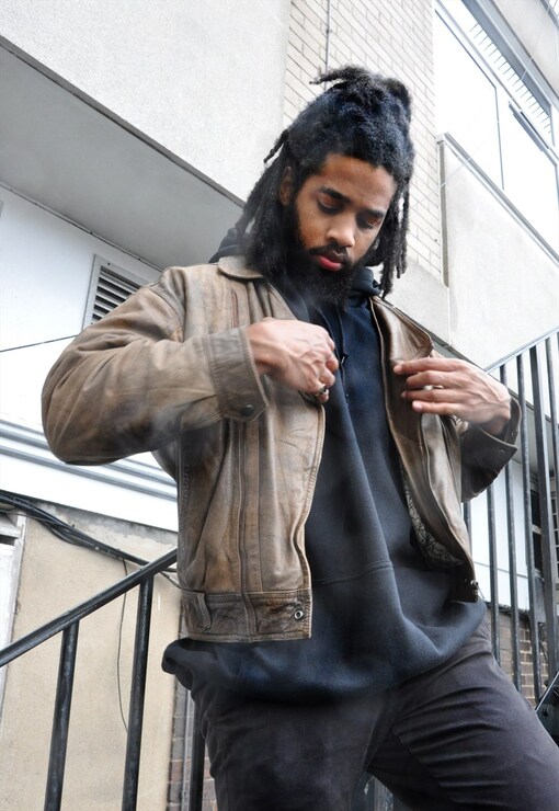 garment image
