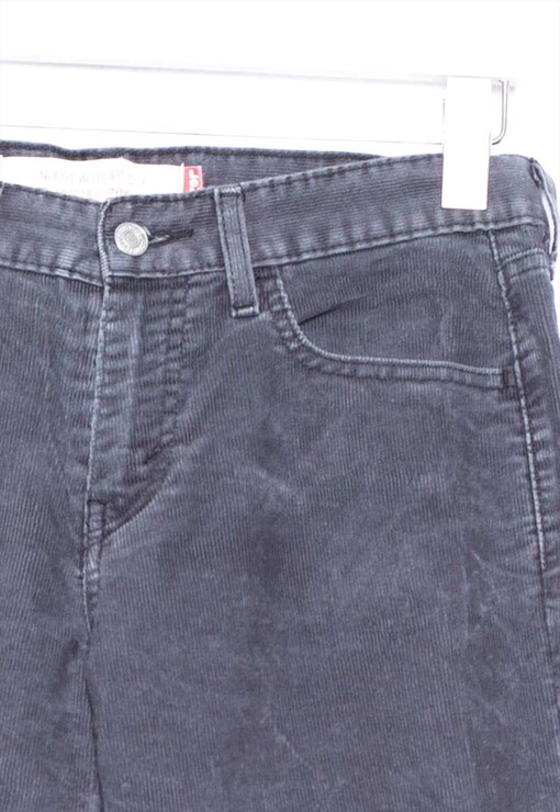 garment image