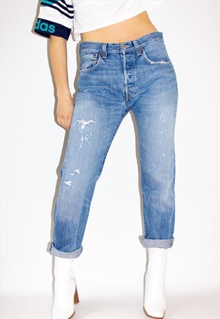 VINTAGE 90'S DISTRESSED 501 LEVI GUY FIT JEANS