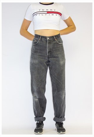 VINTAGE HIGH WAIST BLACK WASH LEVI'S BOYFRIEND JEANS