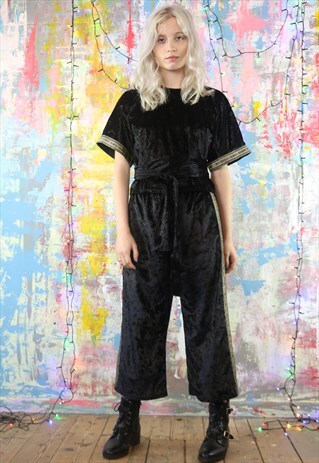TROUSERS & TOP CO-ORDINATES IN BLACK VELVET