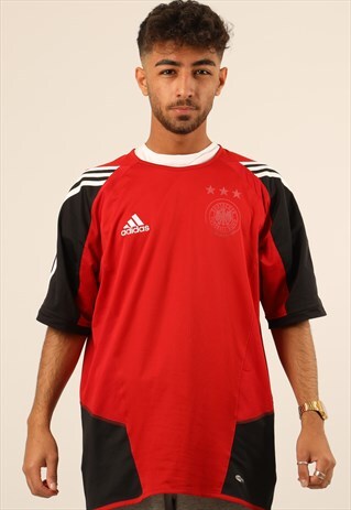 VINTAGE ADIDAS EMBROIDERED LOGO GERMANY FOOTBALL TOP