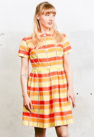 VINTAGE 50S FESTIVAL DRESS
