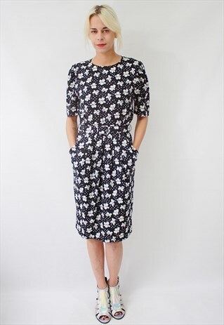 VINTAGE 70'S AWESOME CUTE BLACK AND WHITE FLOWER MIDI DRESS